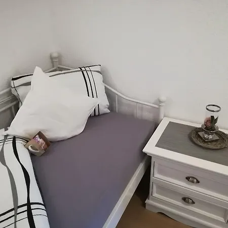 In בוך ביי ינבאך